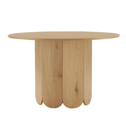 Scalloped Base Dining Table 🤍