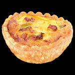 <h1><strong>Café Coming Soon!</strong></h1><h4>Enjoy a range of barista made coffees, teas, warm and cold beverages and a range of sweet and savoury delights.</h4><h4> 🤍🤍🤍</h4>